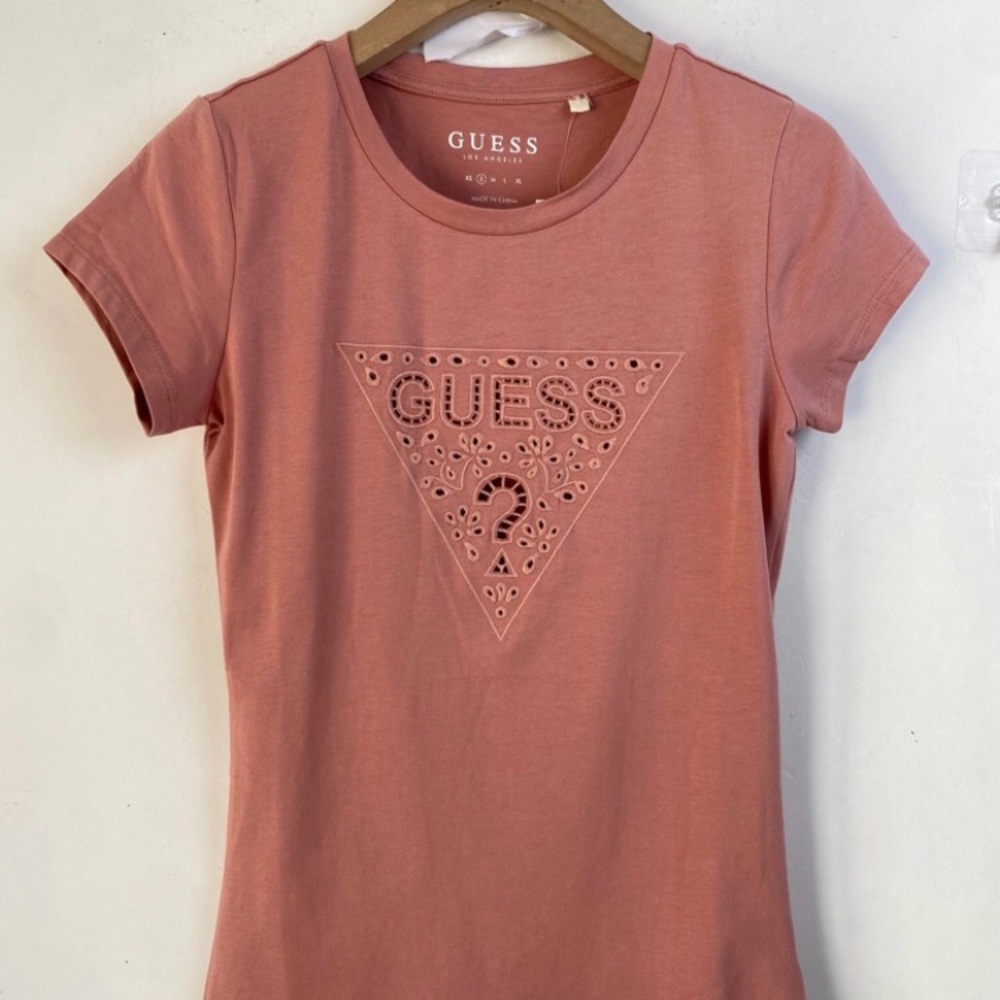 GUESS Women's Coral Short Sleeve Tee